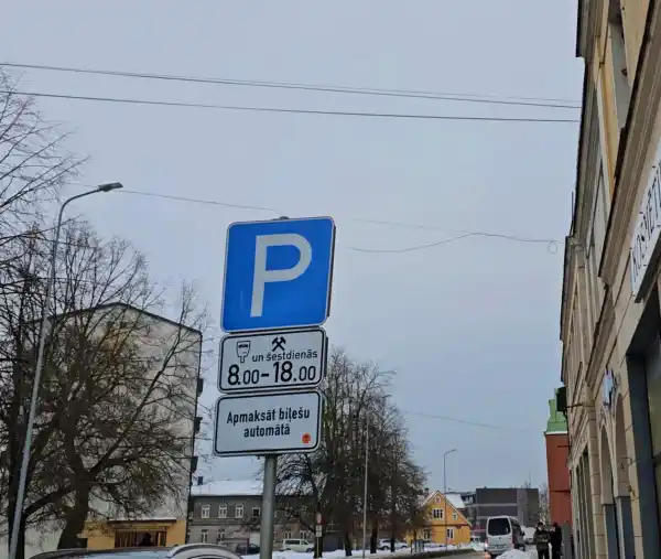 Auto-stavvieta.webp