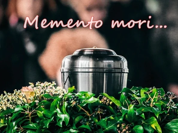 Ūdens apbedīšana, netradicionāli šokējoši apbedīšanas veidi